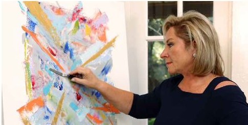 Women Bridging Worlds