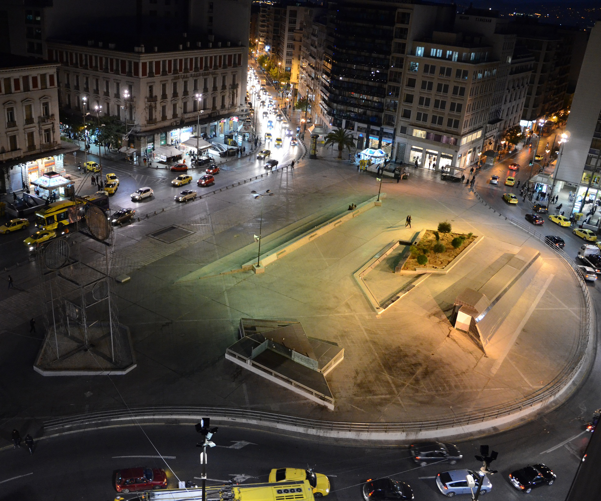 FFF4 - Invisible City