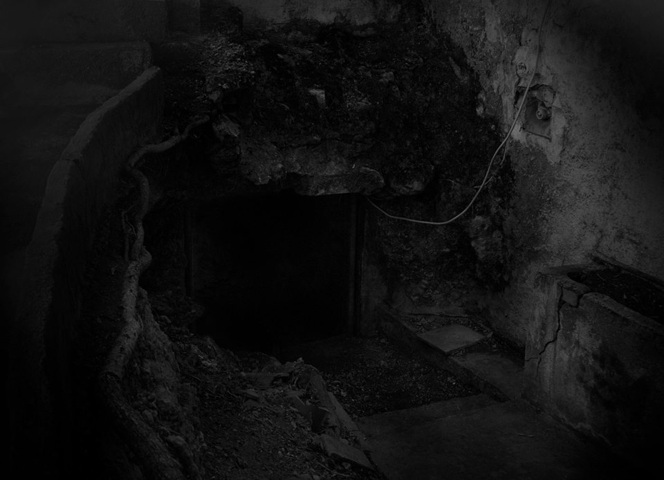 Nurseries of the unconscious. Desiring-productions and group fantasies #1: The House of Father Built